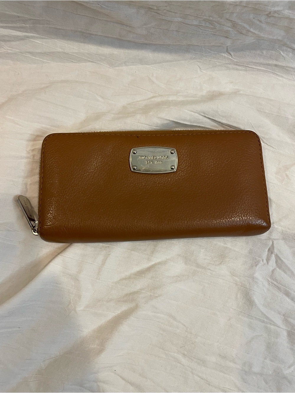 Michael Kors Jet Set Leather Zip Around Wallet Brown Cognac Pebbled Leather